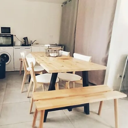 Ferienhaus Maison Rose-tremiere Avec Jardin Clos - Plage A 500m Chaucre